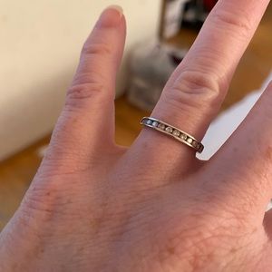 18k diamond wedding band